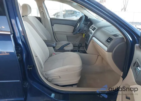 2007 Mercury Milan V6 from USA, damaged, VIN 3MEHM07117R653869